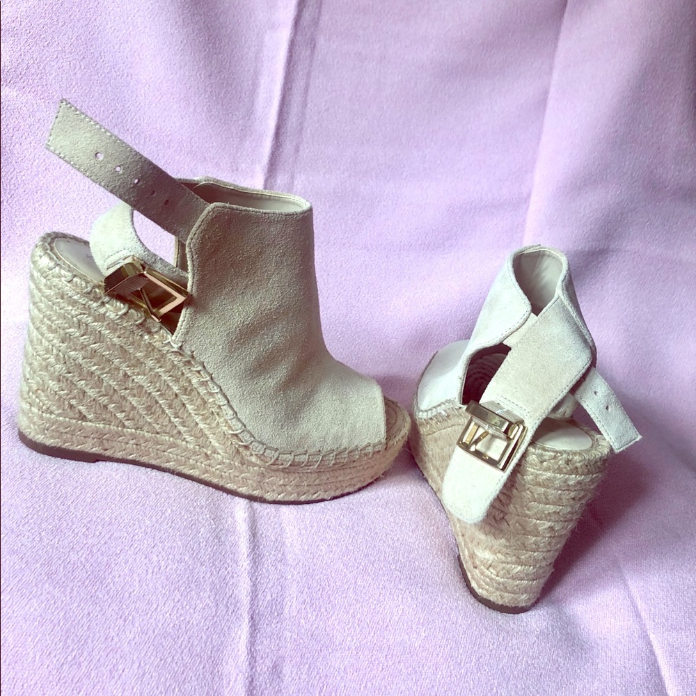 Kenneth Cole suede wedges.